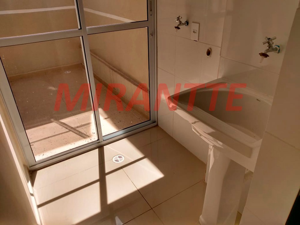 Apartamento de 47m² com 2 quartos em Vila Nivi