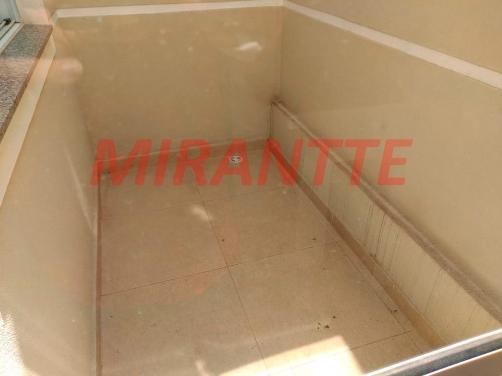Apartamento de 47m² com 2 quartos em Vila Nivi