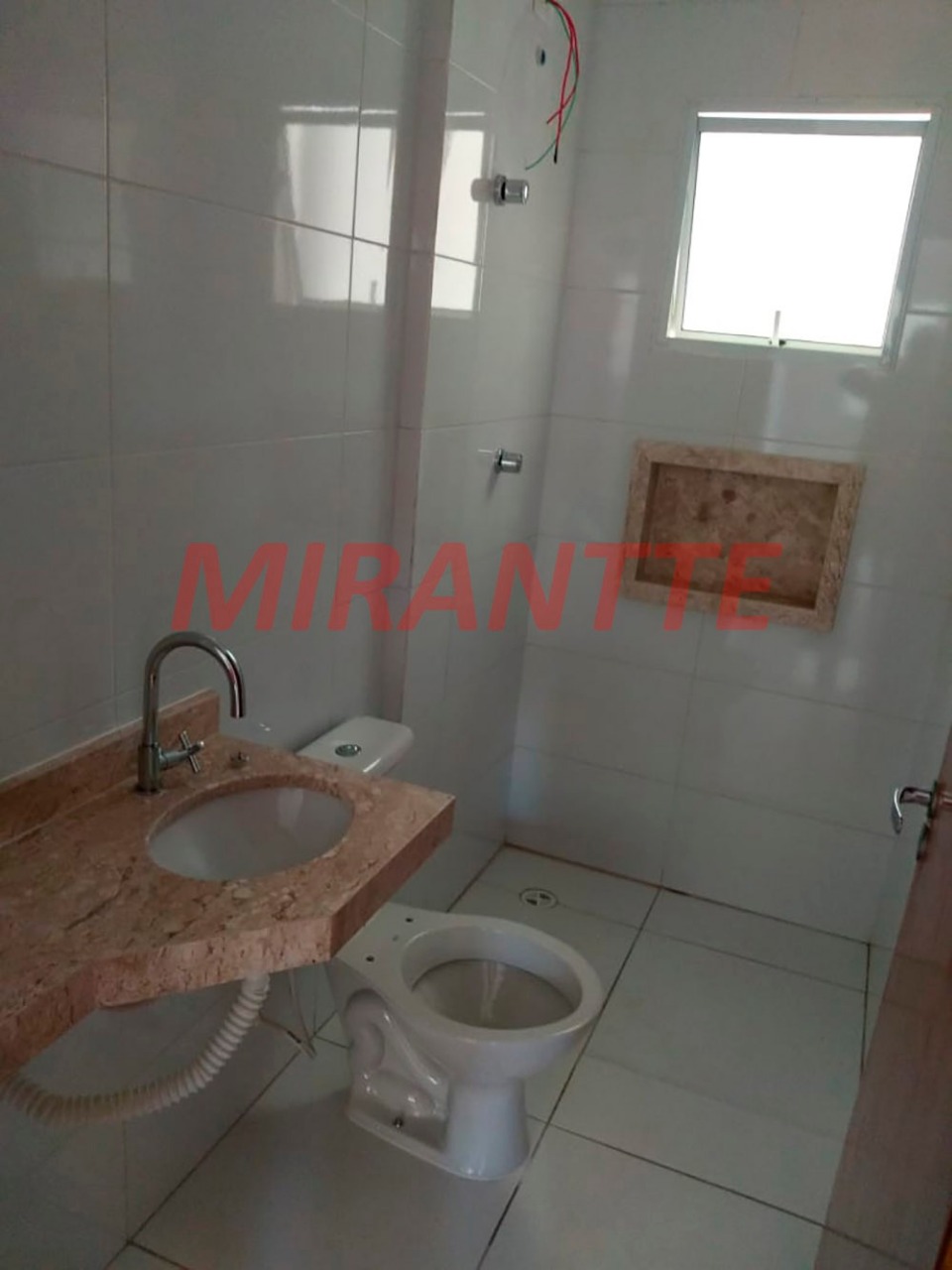 Apartamento de 47m² com 2 quartos em Vila Nivi