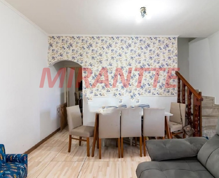 Sobrado de 122m² com 2 quartos em Vila Nova Cachoeirinha