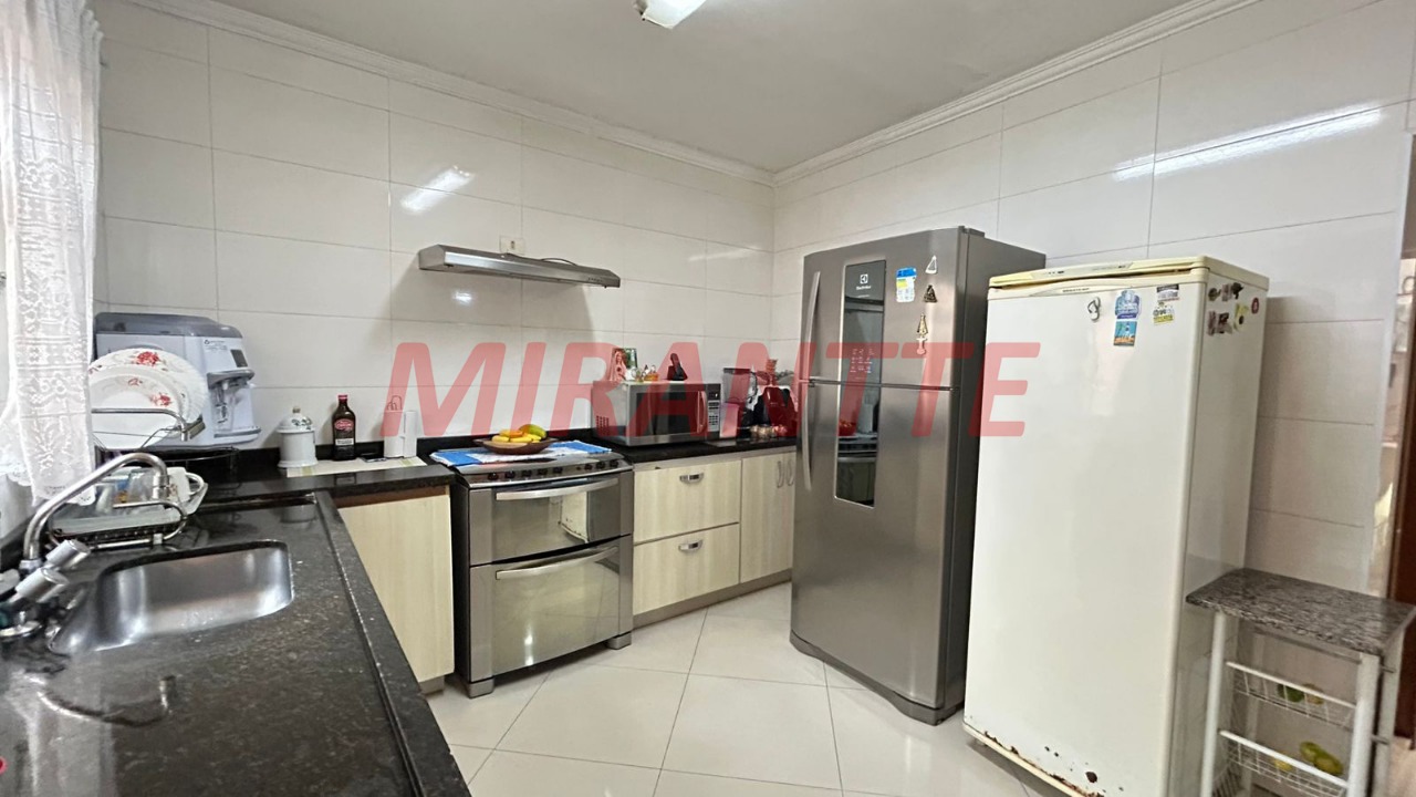 Casa terrea de 135m² com 3 quartos em Bom Retiro