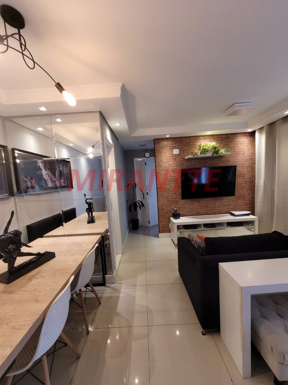 Apartamento de 65m² com 2 quartos em Parque Novo Mundo