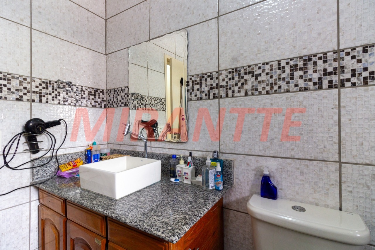 Sobrado de 135m² com 3 quartos em Santana