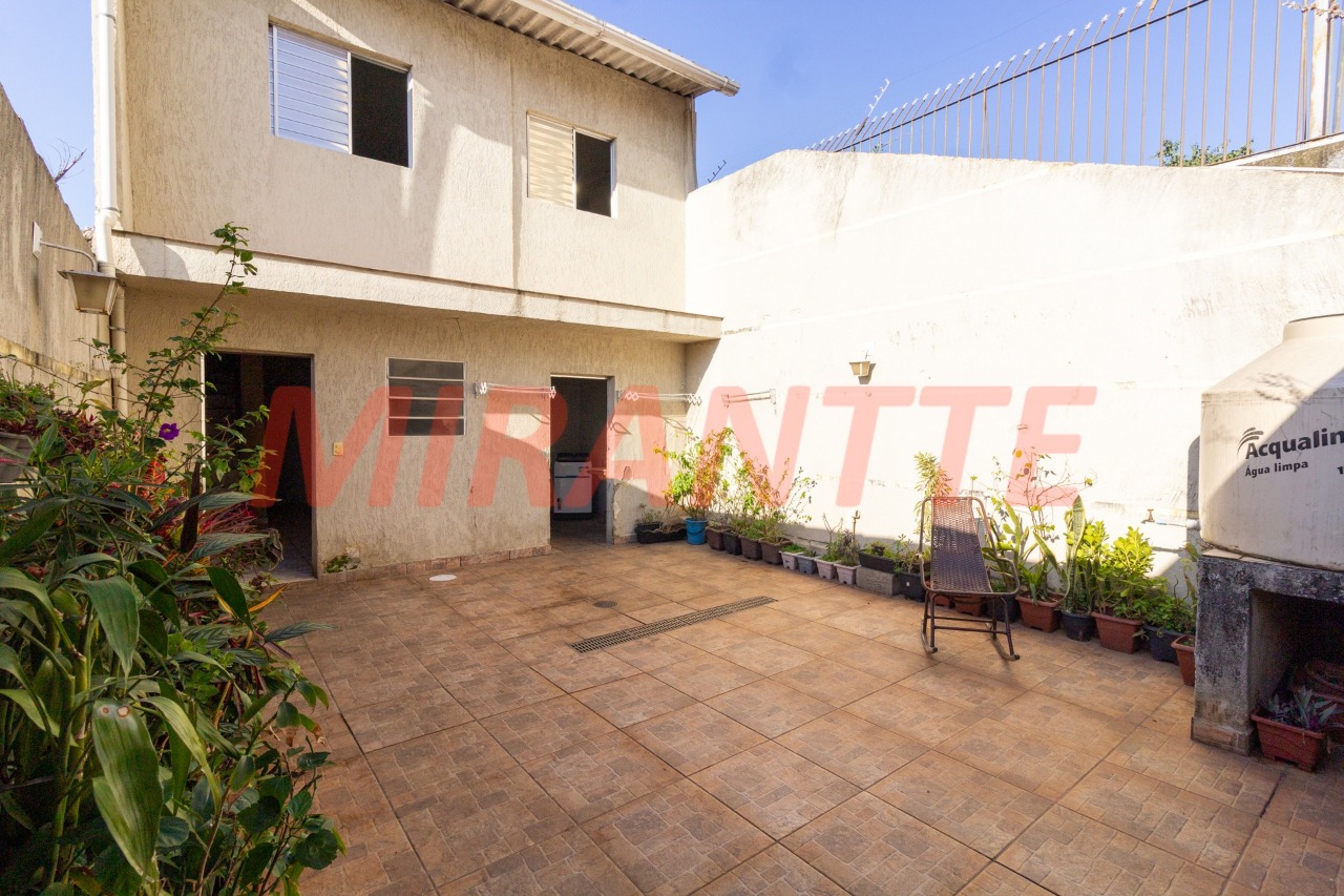 Sobrado de 135m² com 3 quartos em Santana
