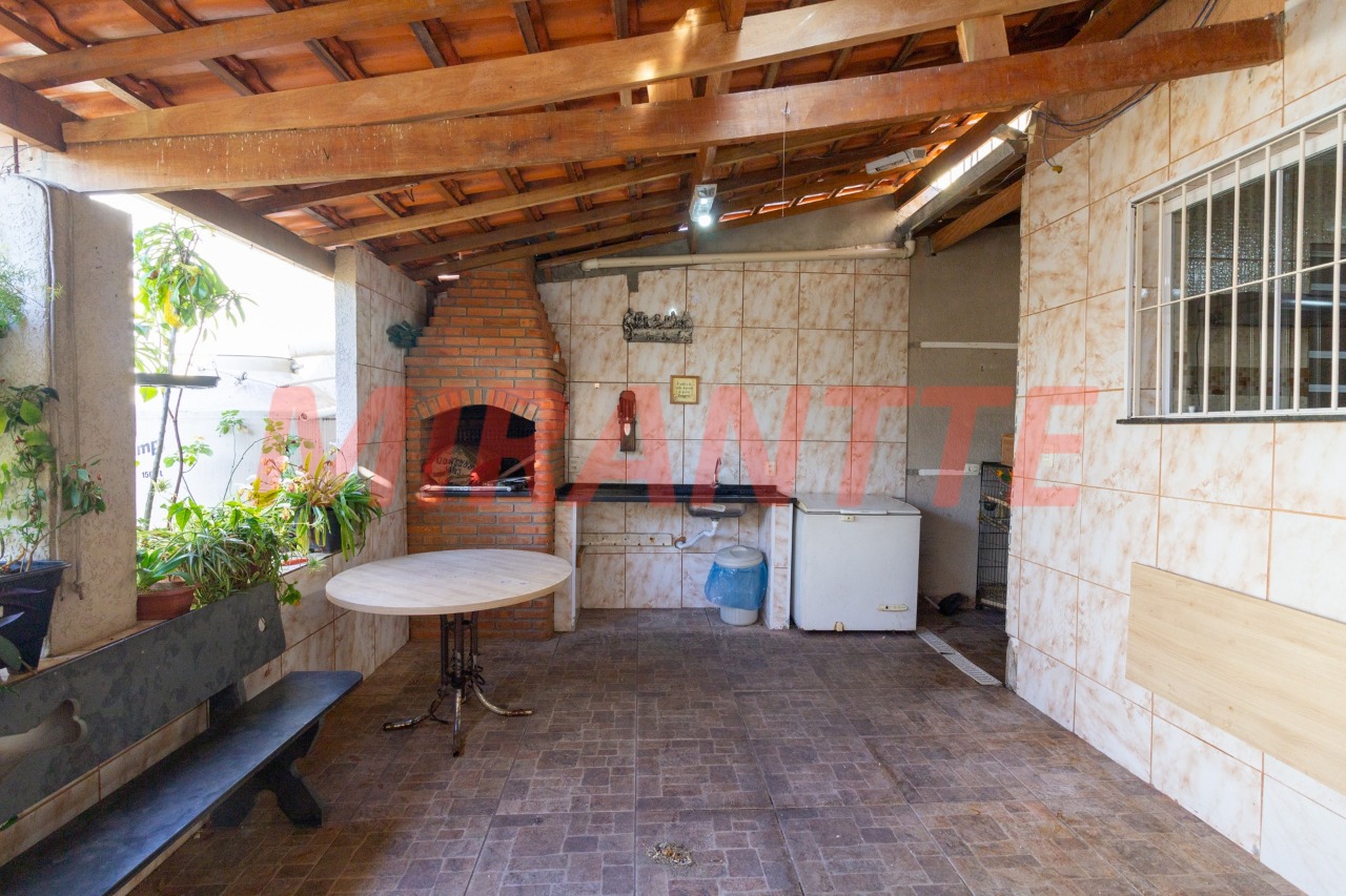 Sobrado de 135m² com 3 quartos em Santana