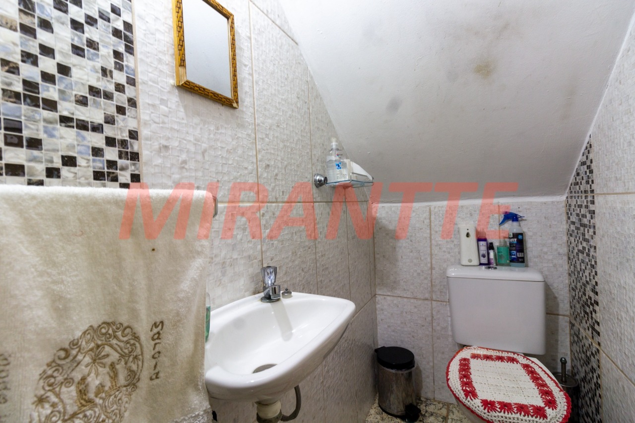 Sobrado de 135m² com 3 quartos em Santana