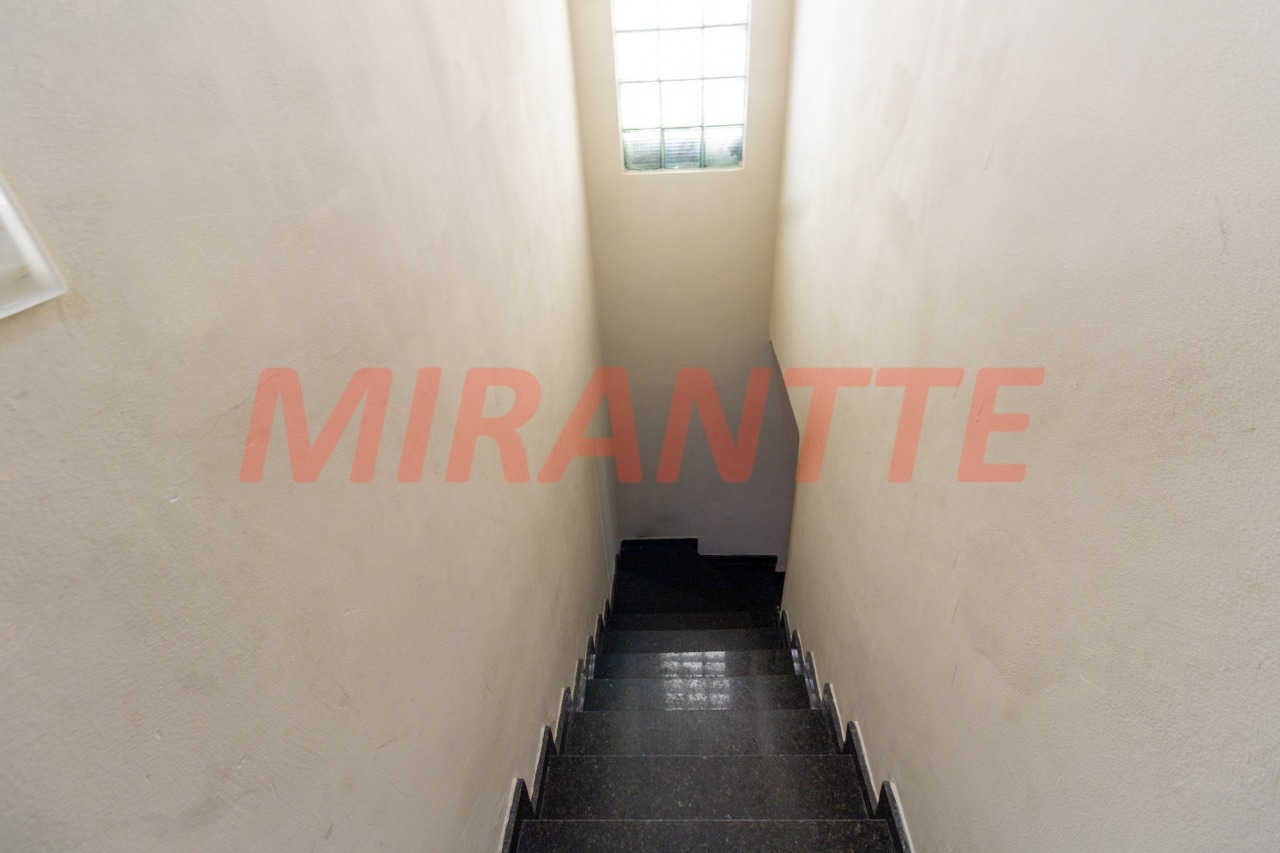 Sobrado de 135m² com 3 quartos em Santana
