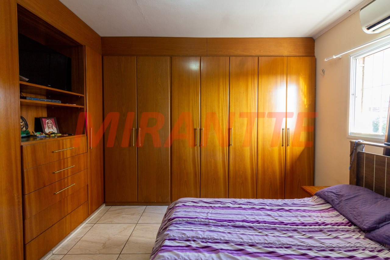 Sobrado de 135m² com 3 quartos em Santana