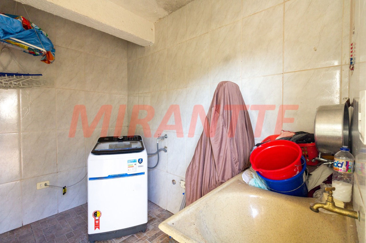 Sobrado de 135m² com 3 quartos em Santana