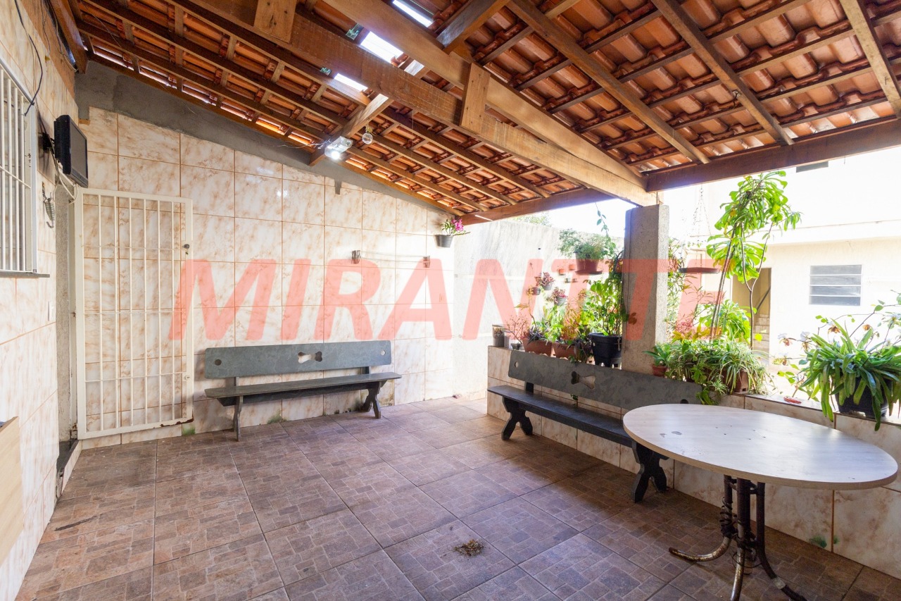 Sobrado de 135m² com 3 quartos em Santana