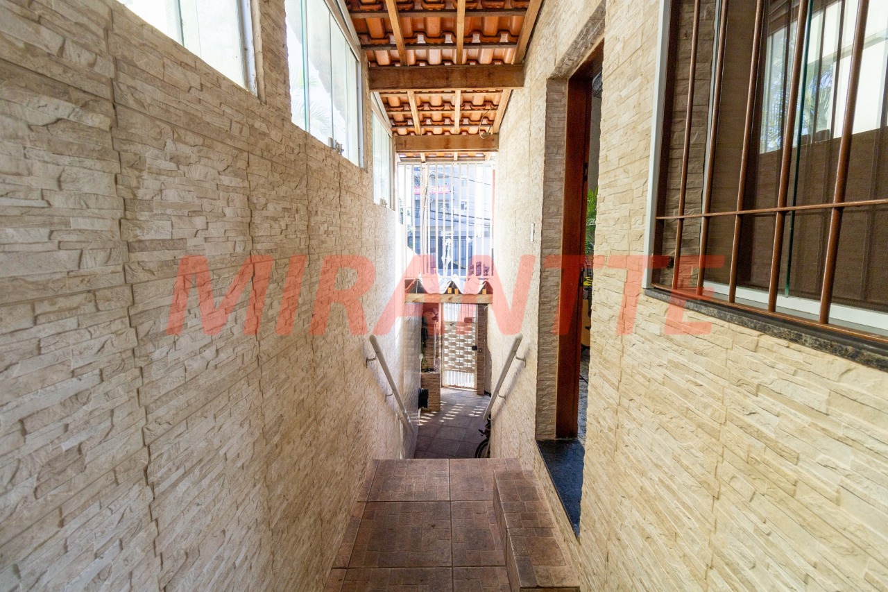 Sobrado de 135m² com 3 quartos em Santana