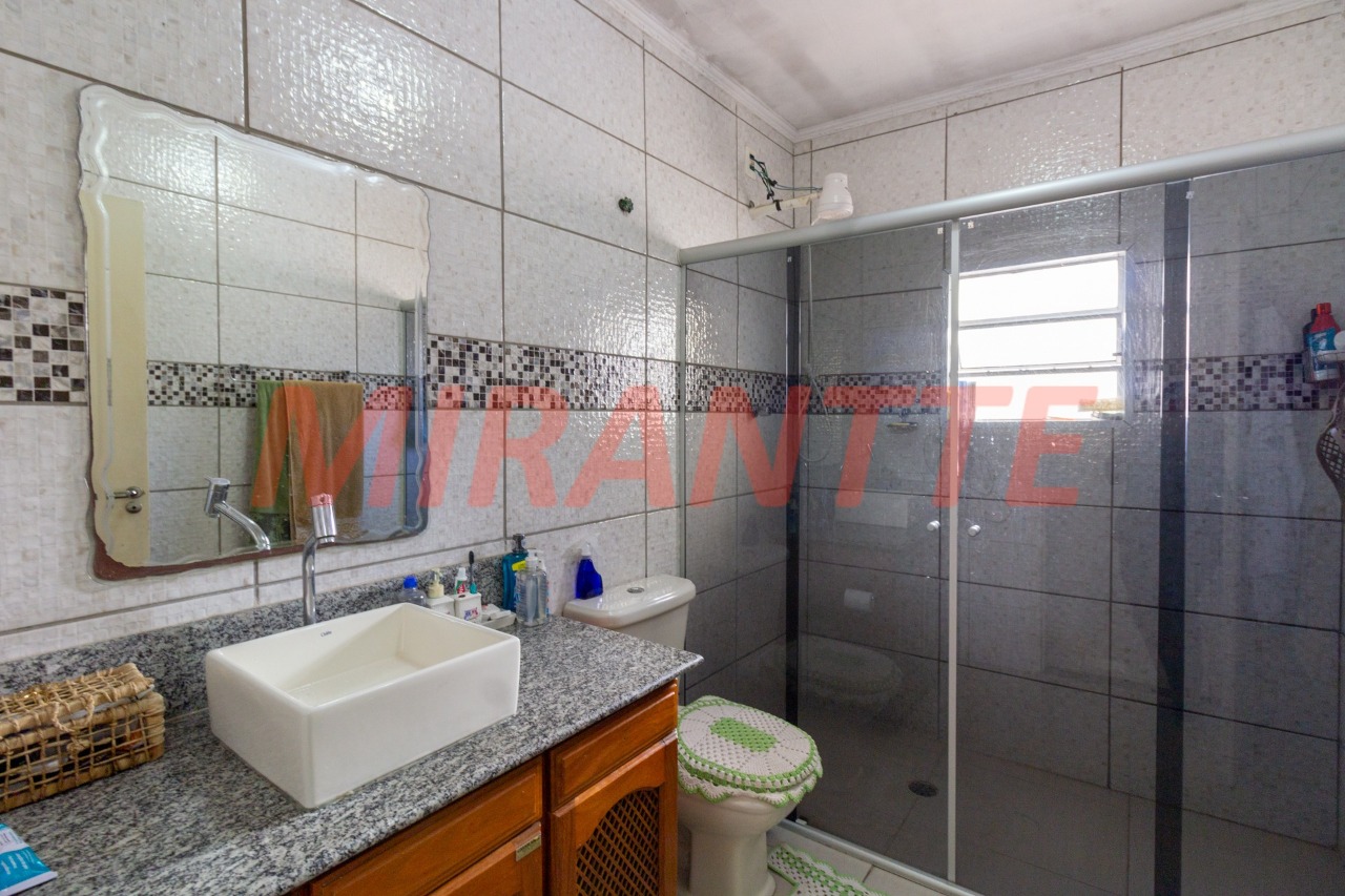 Sobrado de 135m² com 3 quartos em Santana