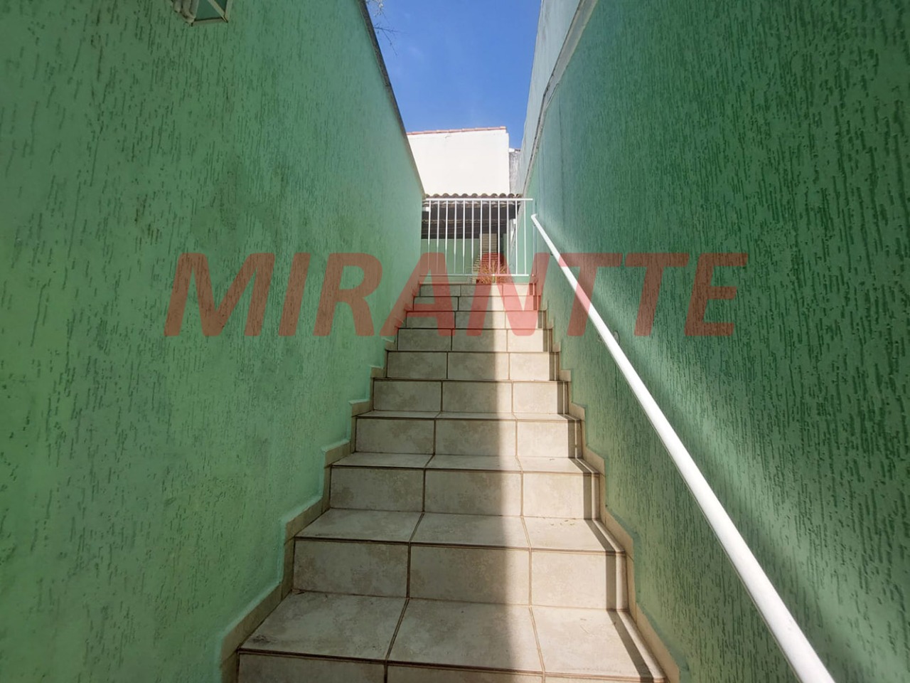 Sobrado de 134m² com 3 quartos em Parada Inglesa