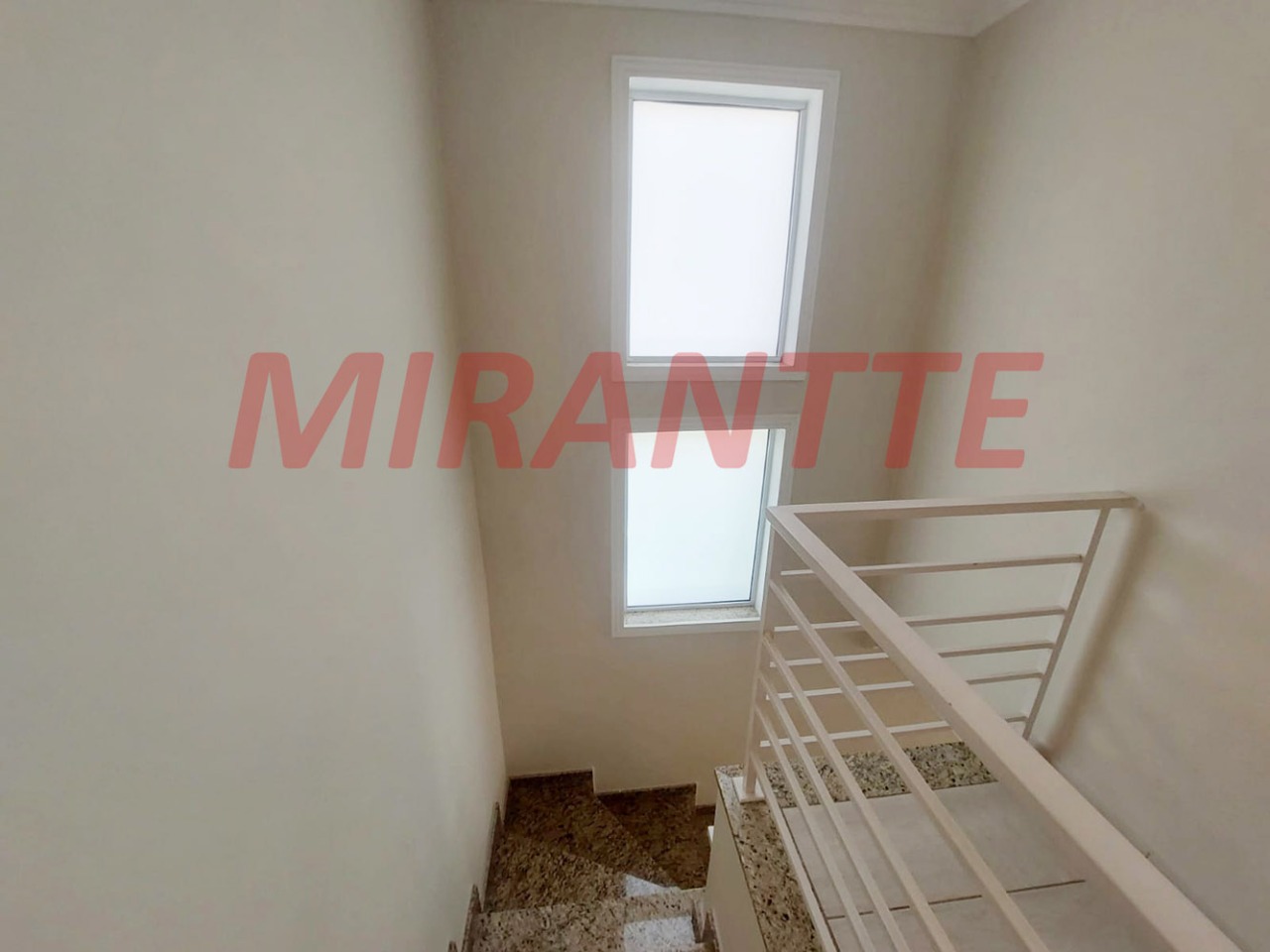 Sobrado de 134m² com 3 quartos em Parada Inglesa