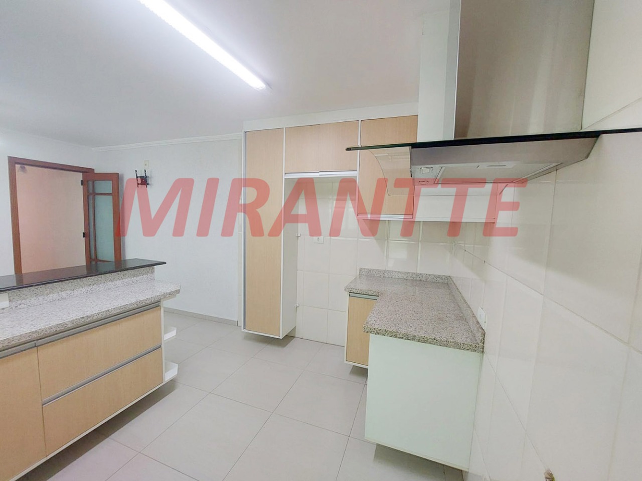 Sobrado de 134m² com 3 quartos em Parada Inglesa