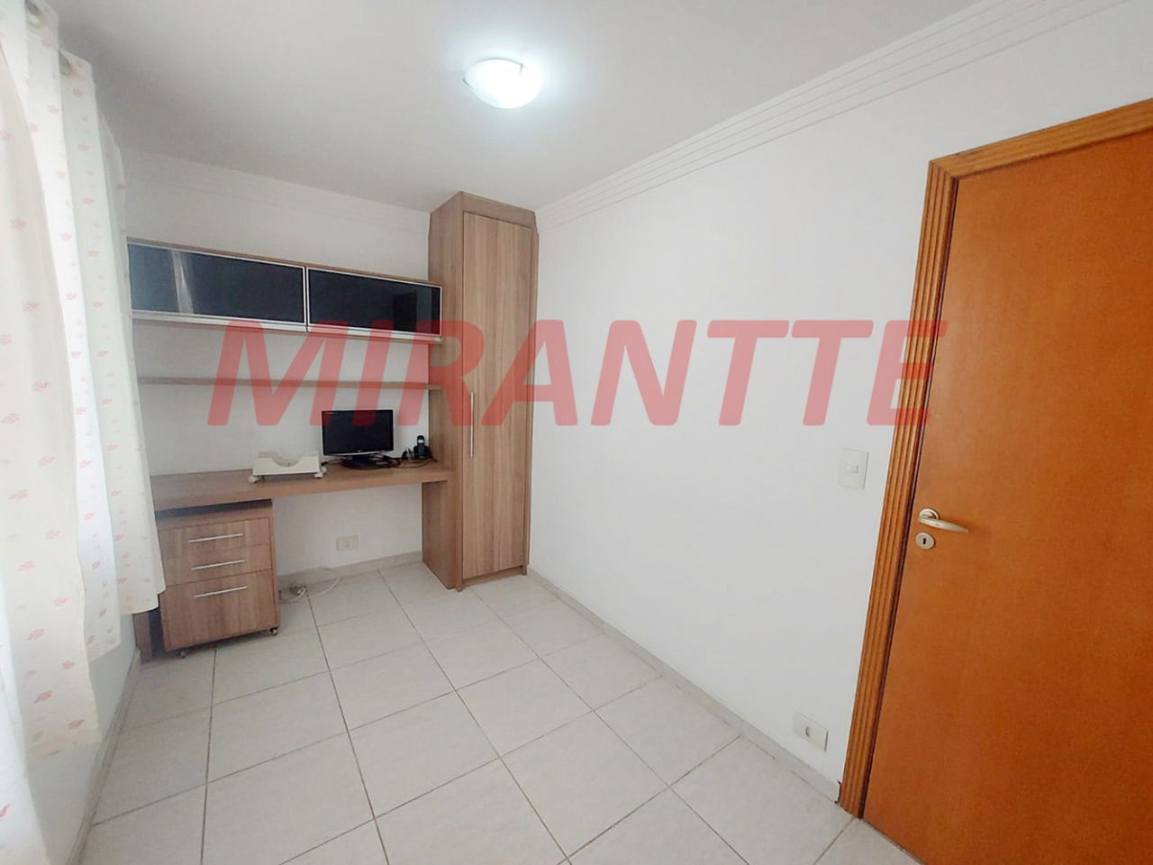 Sobrado de 134m² com 3 quartos em Parada Inglesa