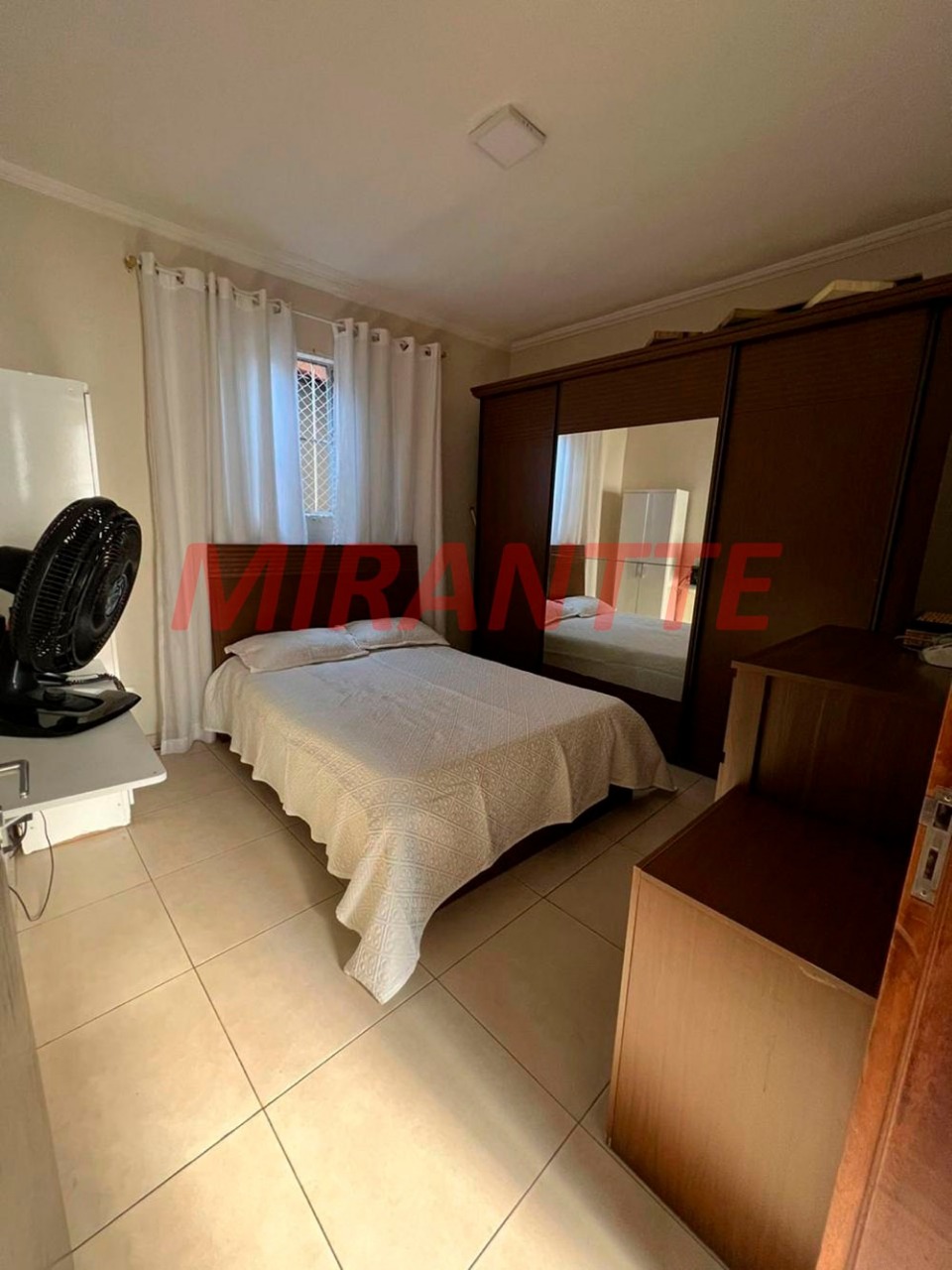 Sobrado de 150m² com 4 quartos em Parque Casa De Pedra