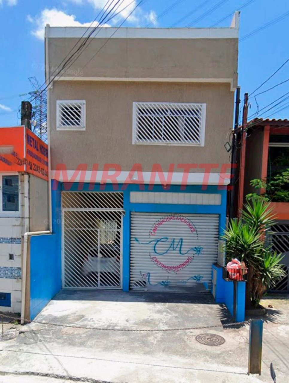Sobrado de 150m² com 4 quartos em Parque Casa De Pedra