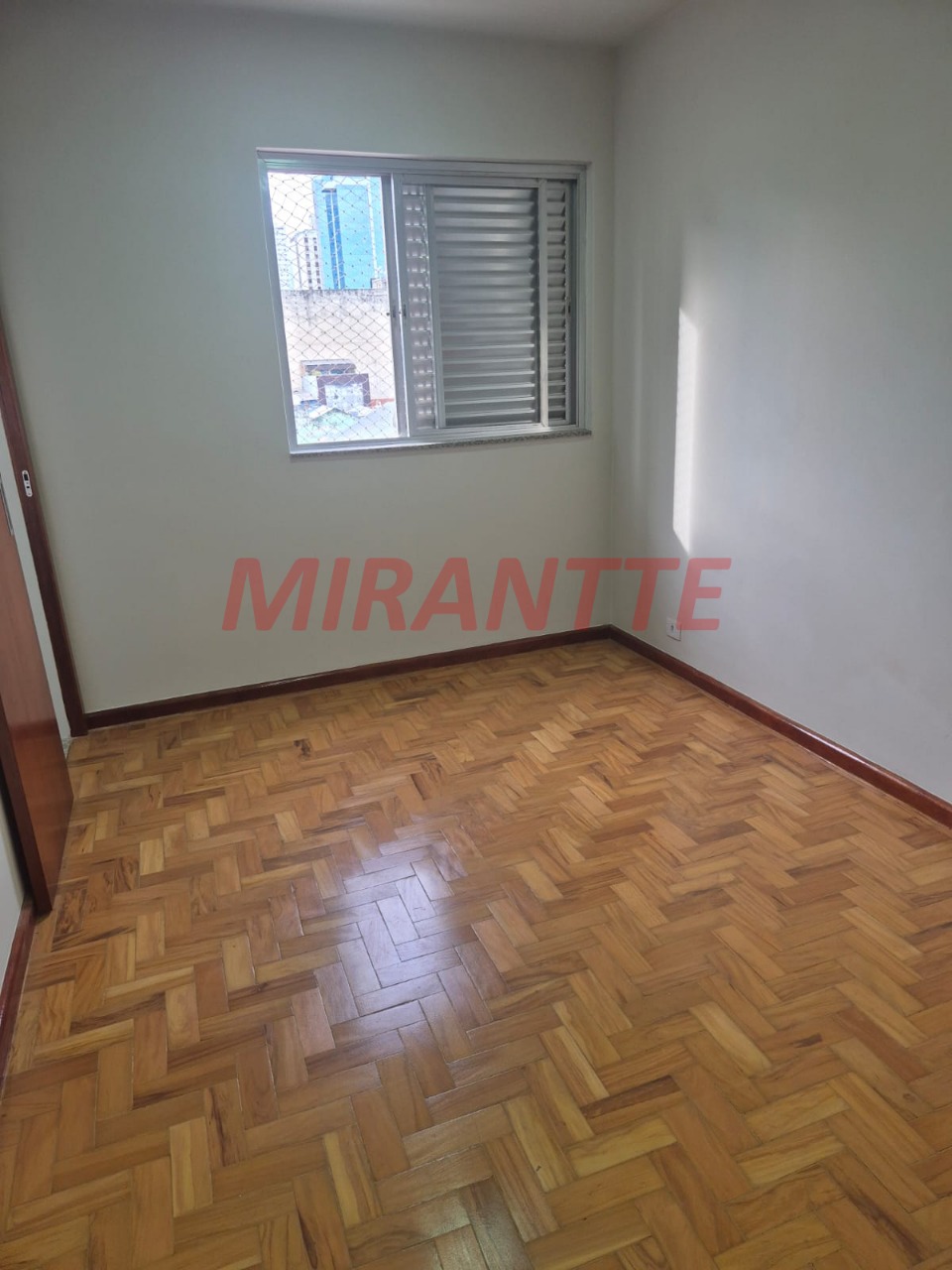 Apartamento de 64m² com 2 quartos em Santana