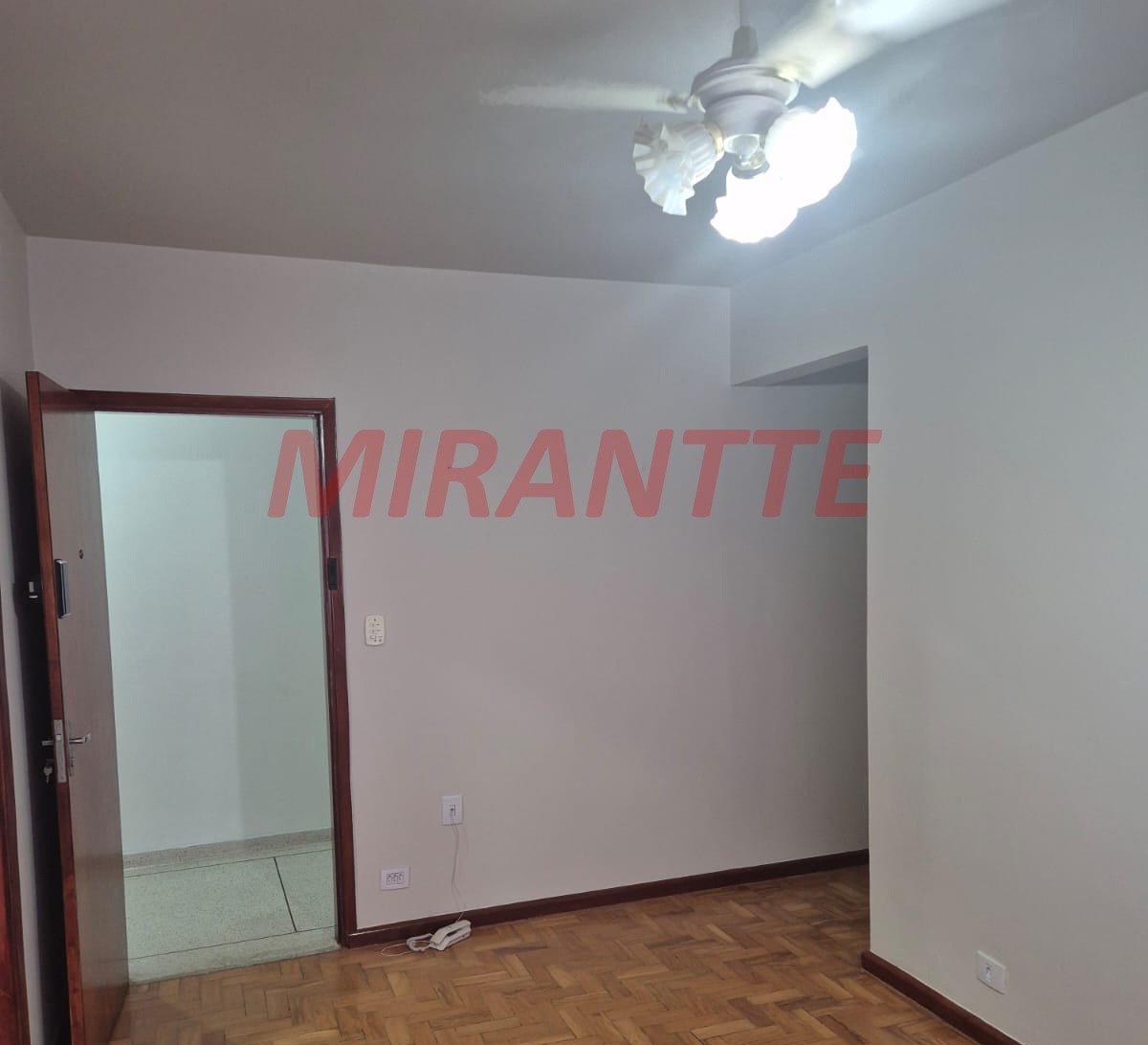 Apartamento de 64m² com 2 quartos em Santana