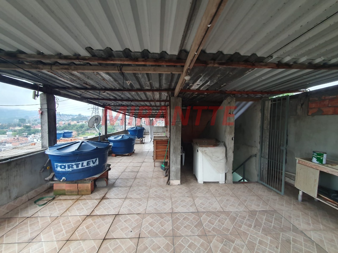 Sobrado de 290m² com 7 quartos em Jardim Martins Silva