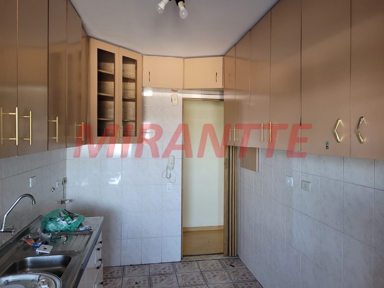 Apartamento de 93m² com 3 quartos em Vila Ester
