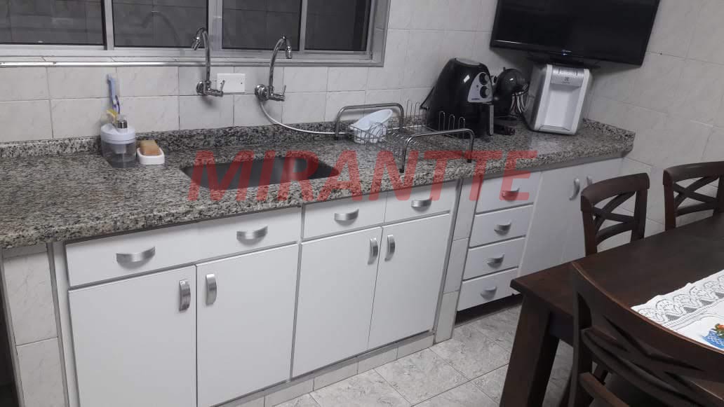 Sobrado de 240m² com 3 quartos em Associação Sobradinho