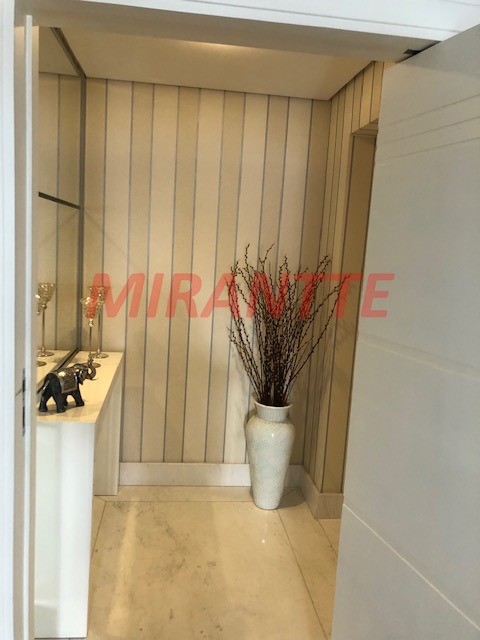 Apartamento de 234m² com 4 quartos em Aclimação
