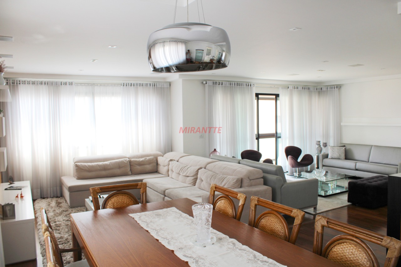 Apartamento de 234m² com 4 quartos em Aclimação