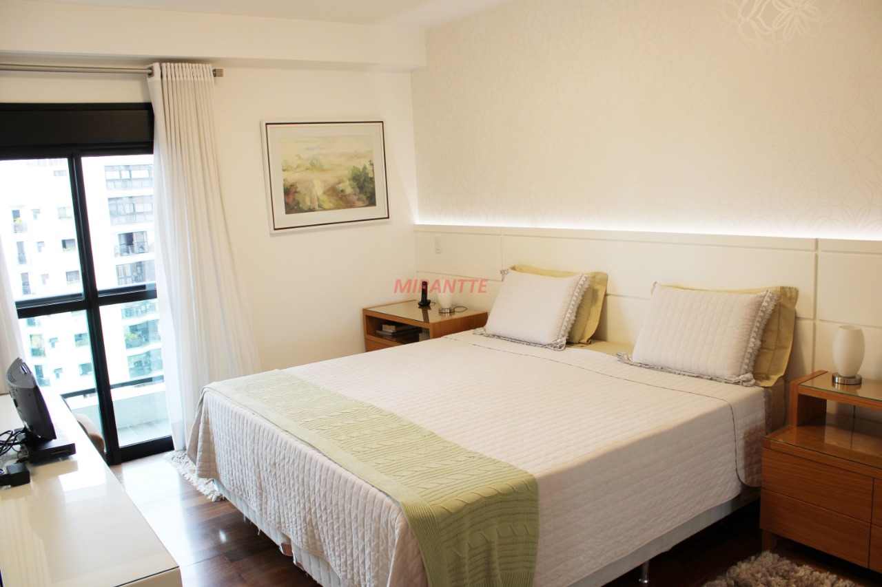 Apartamento de 234m² com 4 quartos em Aclimação