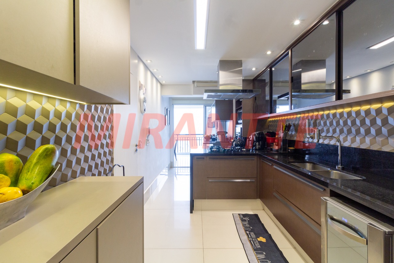 Cobertura de 306m² com 3 quartos em Santana