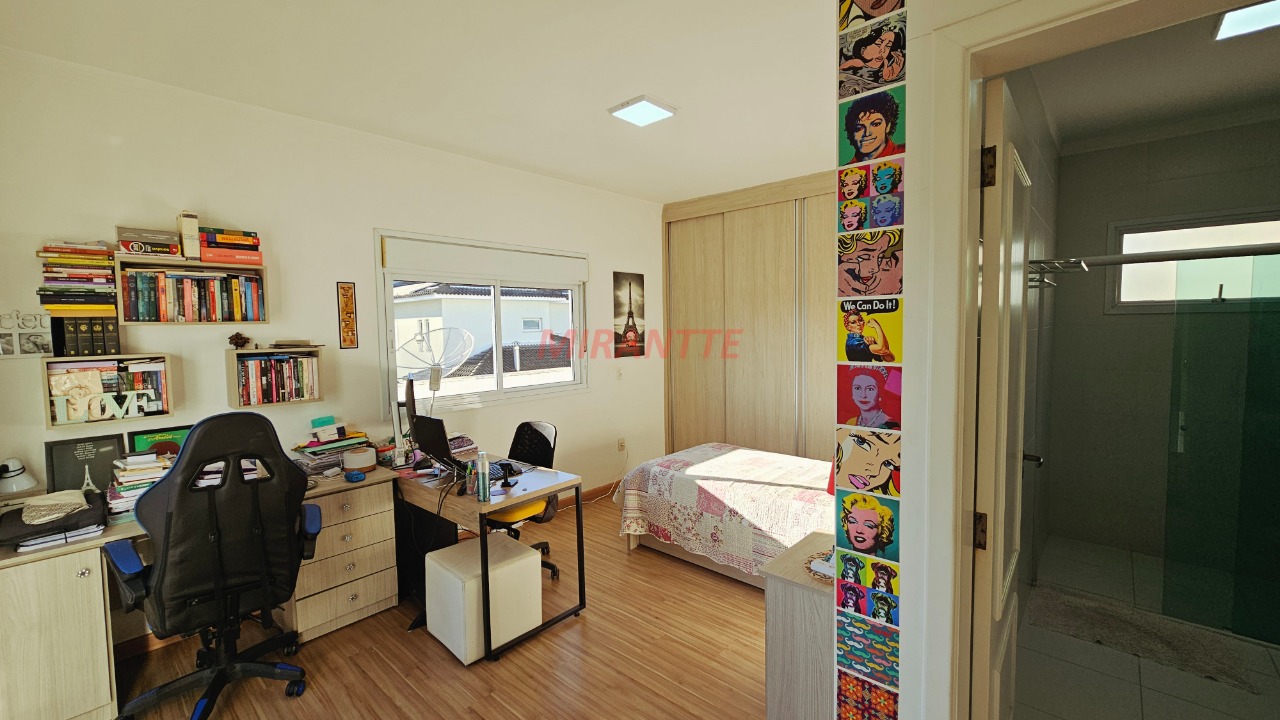 Cond. fechado de 269m² com 3 quartos em Engordadouro