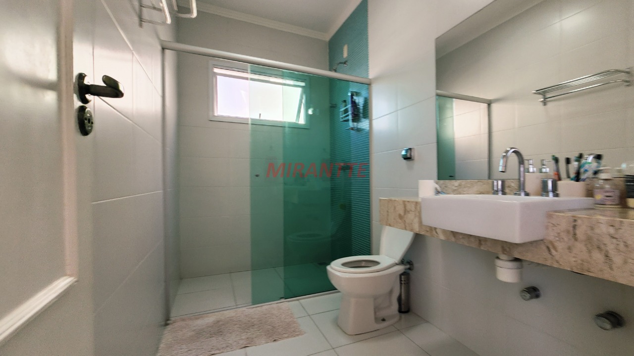Cond. fechado de 269m² com 3 quartos em Engordadouro
