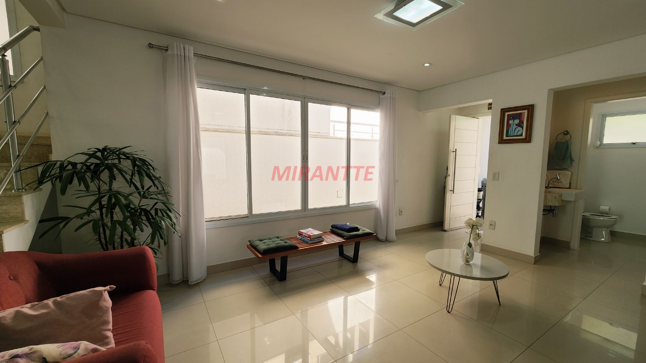 Cond. fechado de 269m² com 3 quartos em Engordadouro