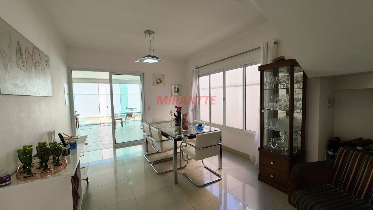 Cond. fechado de 269m² com 3 quartos em Engordadouro