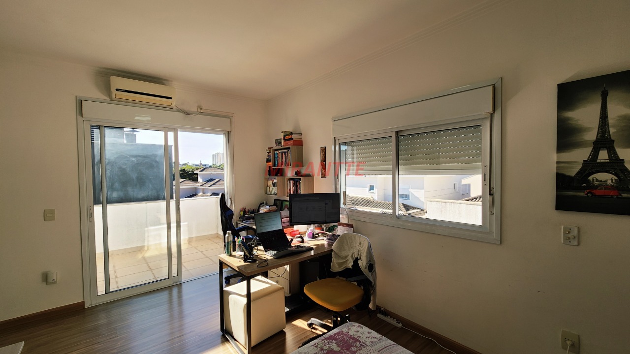 Cond. fechado de 269m² com 3 quartos em Engordadouro
