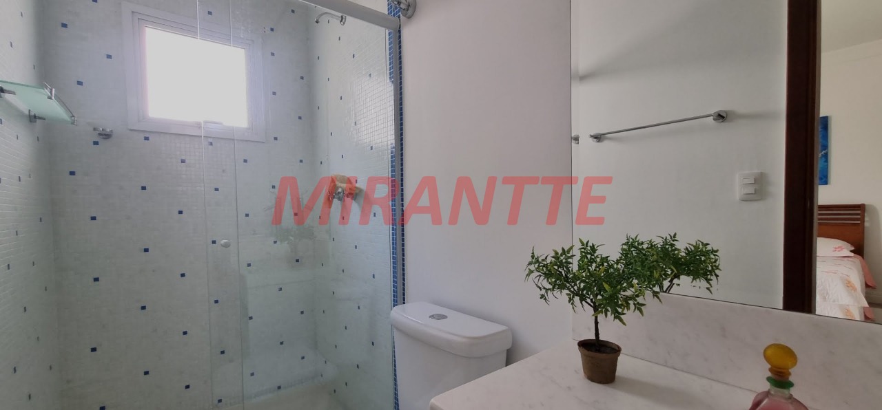 Cond. fechado de 539.55m² com 4 quartos em Roseira