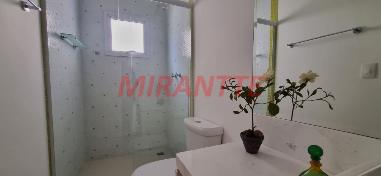 Cond. fechado de 539.55m² com 4 quartos em Roseira