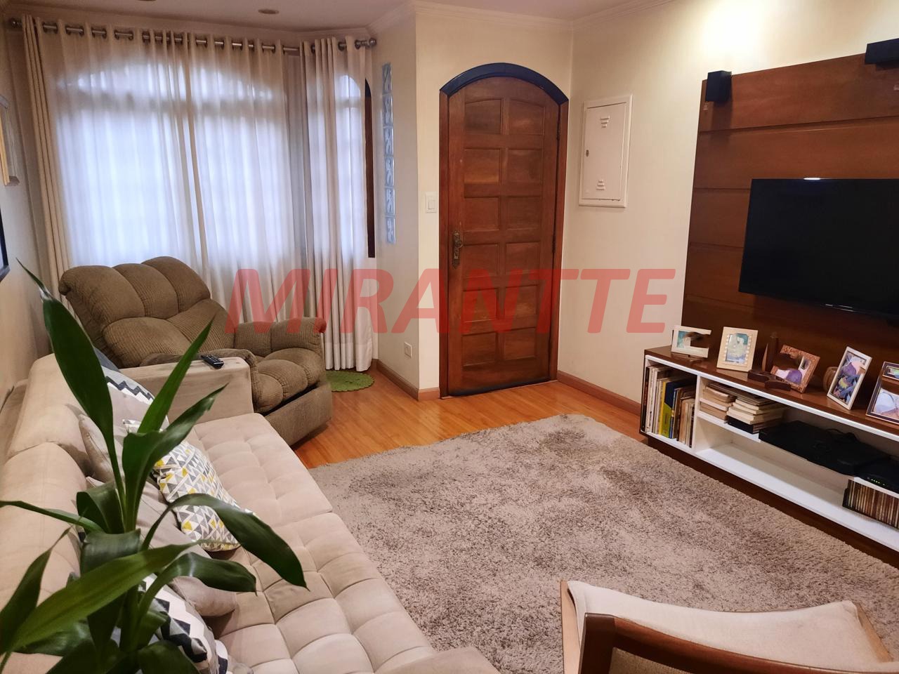 Sobrado de 180m² com 3 quartos em Parada Inglesa