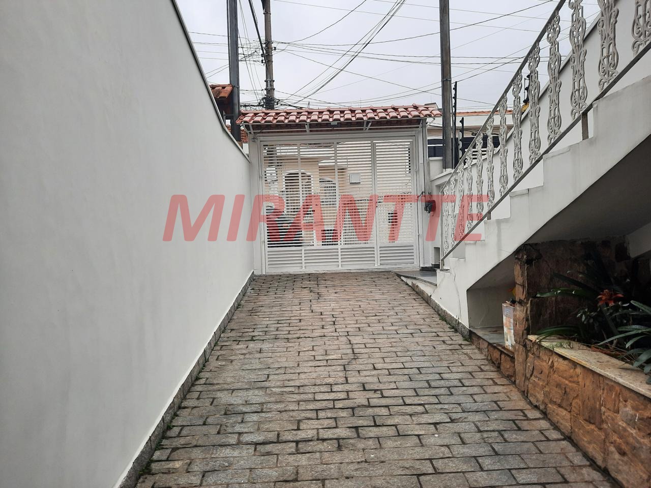 Sobrado de 180m² com 3 quartos em Parada Inglesa