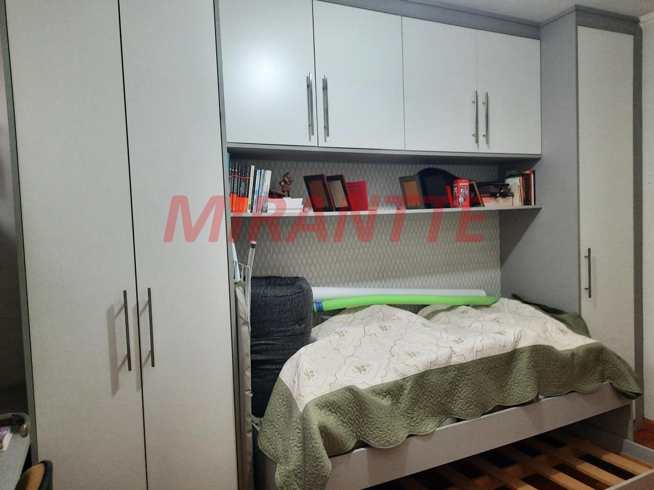 Sobrado de 180m² com 3 quartos em Parada Inglesa