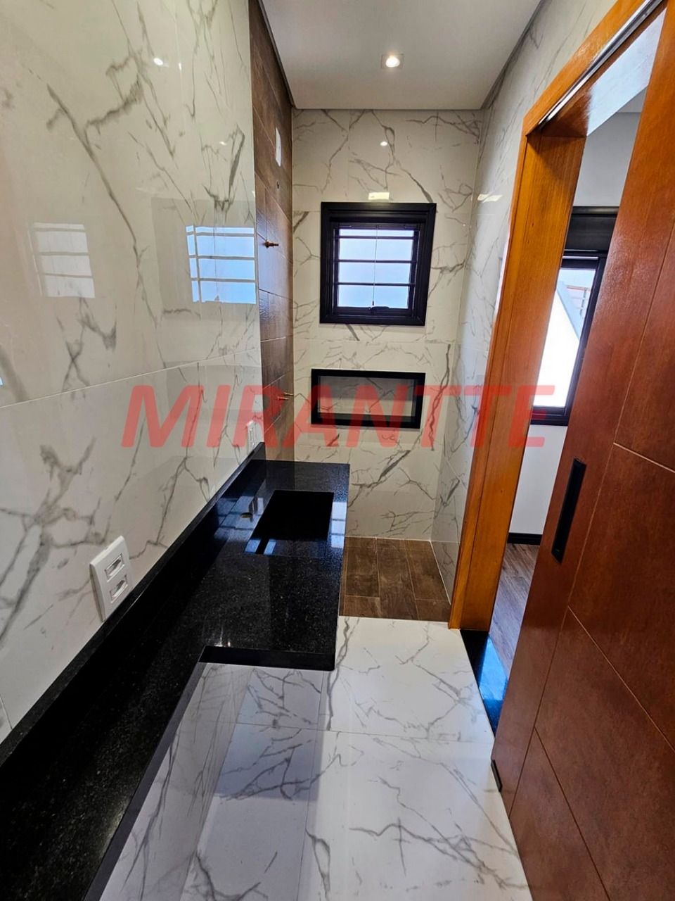 Casa terrea de 180m² com 3 quartos em Mirandopolis