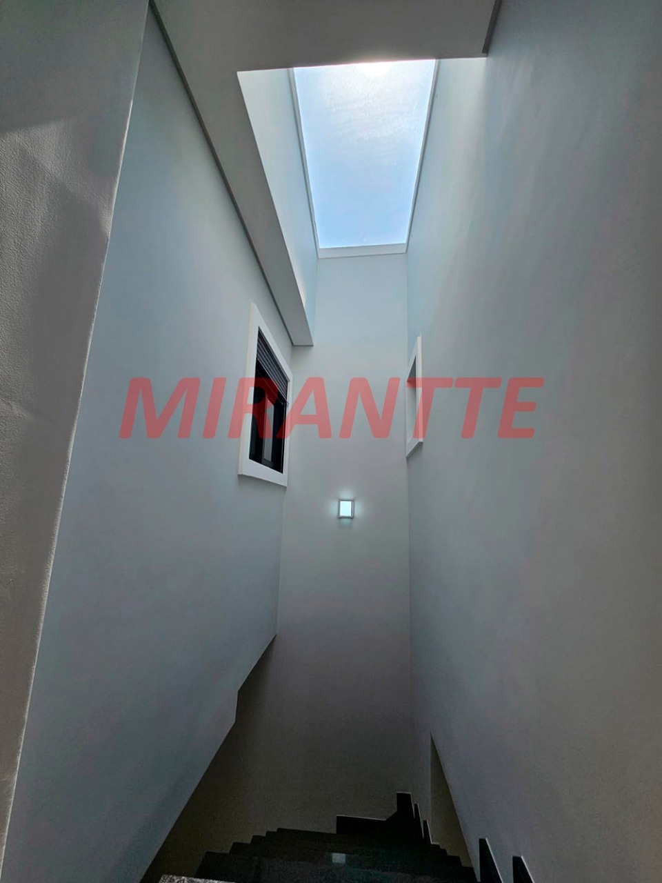 Casa terrea de 180m² com 3 quartos em Mirandopolis