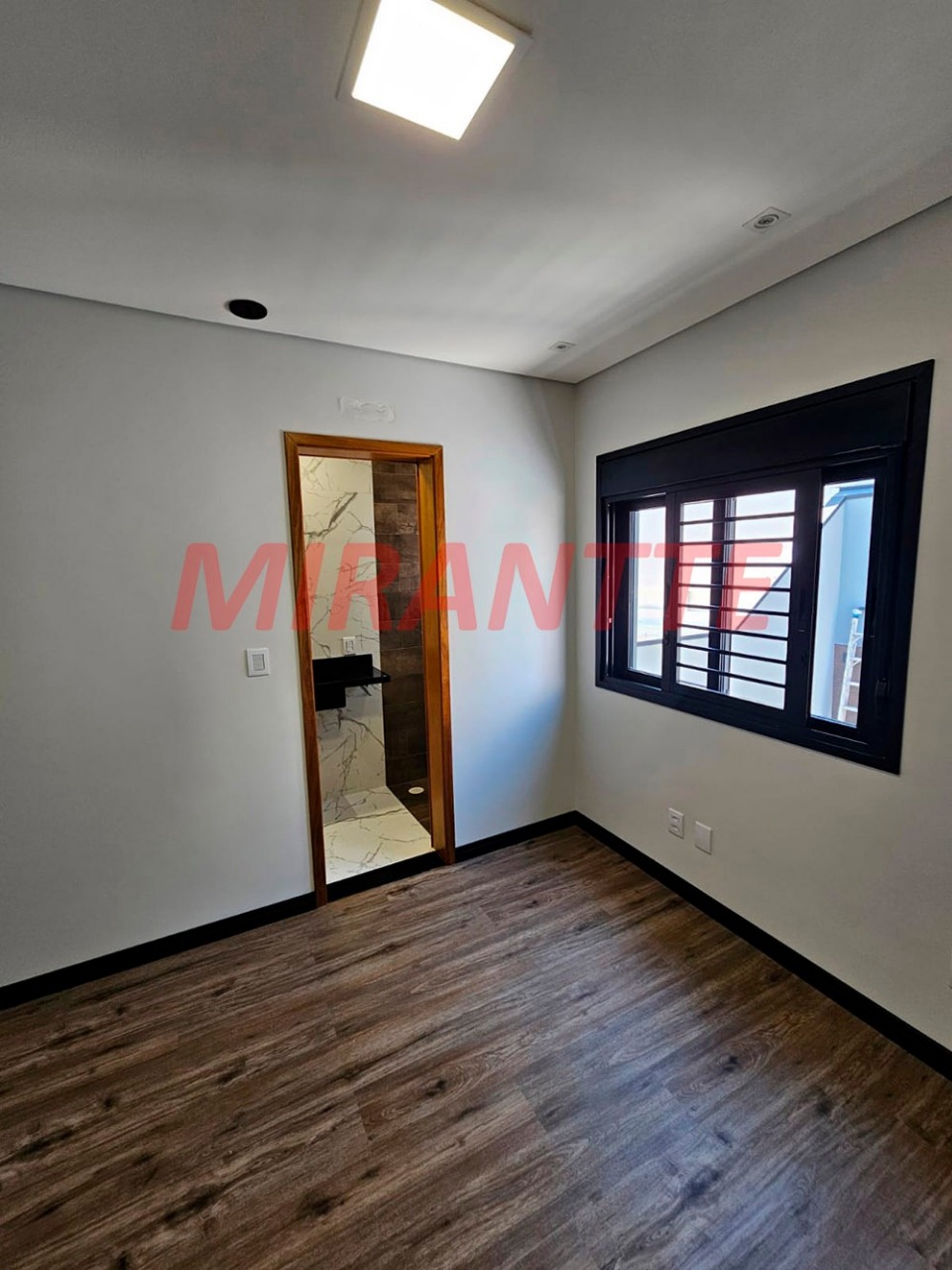 Casa terrea de 180m² com 3 quartos em Mirandopolis