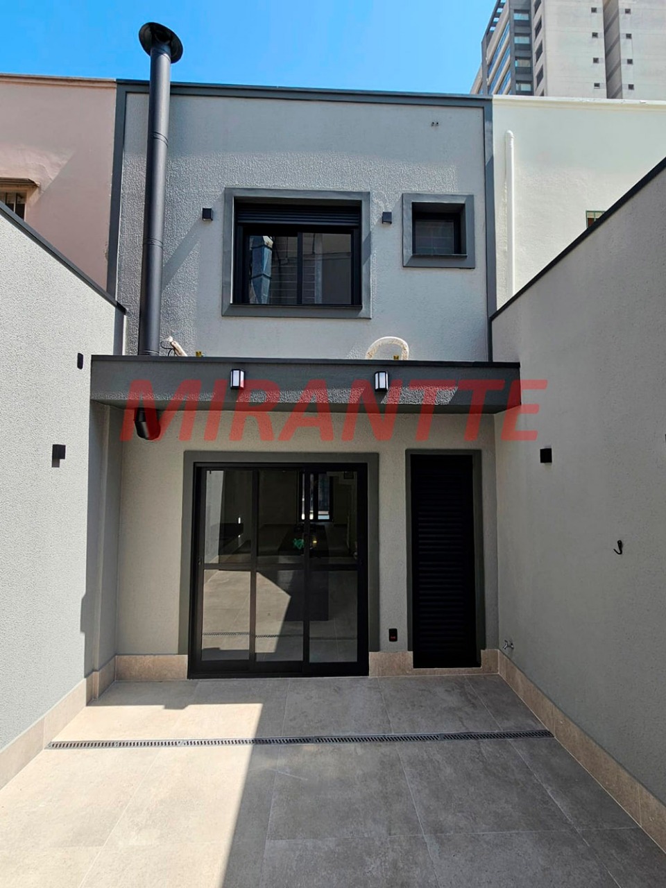 Casa terrea de 180m² com 3 quartos em Mirandopolis