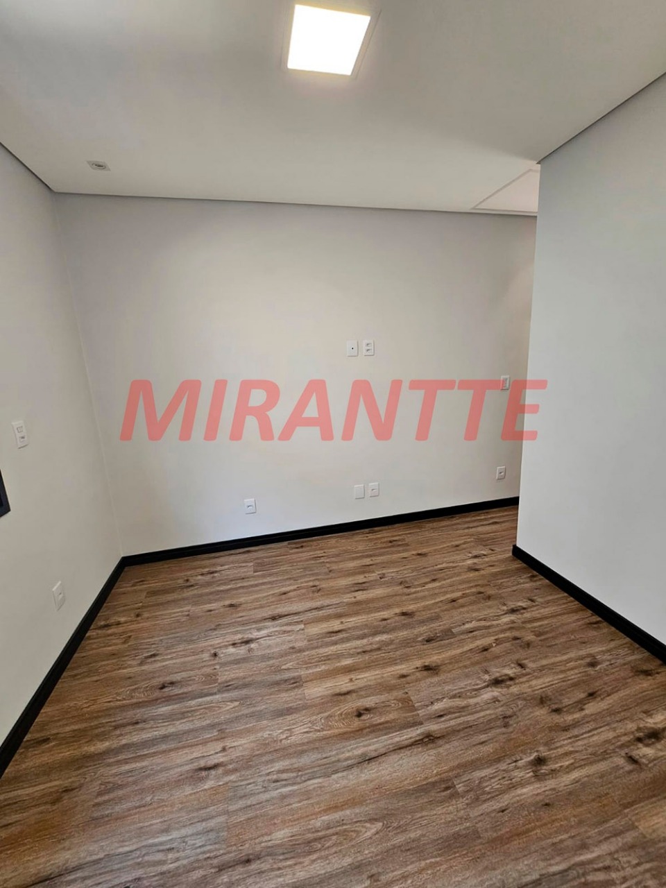 Casa terrea de 180m² com 3 quartos em Mirandopolis
