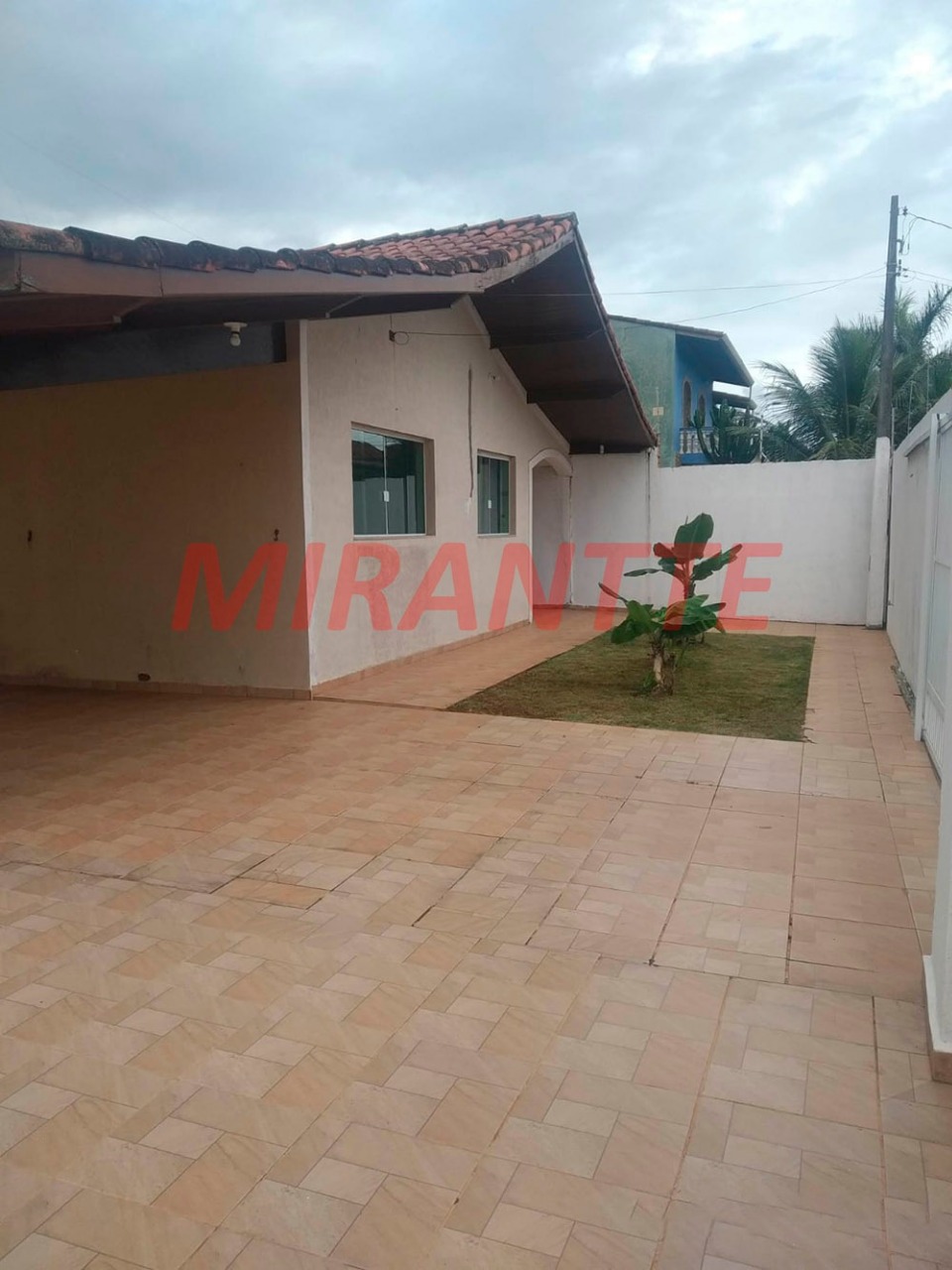 Casa terrea de 247.82m² com 4 quartos em Balneário Três Marias