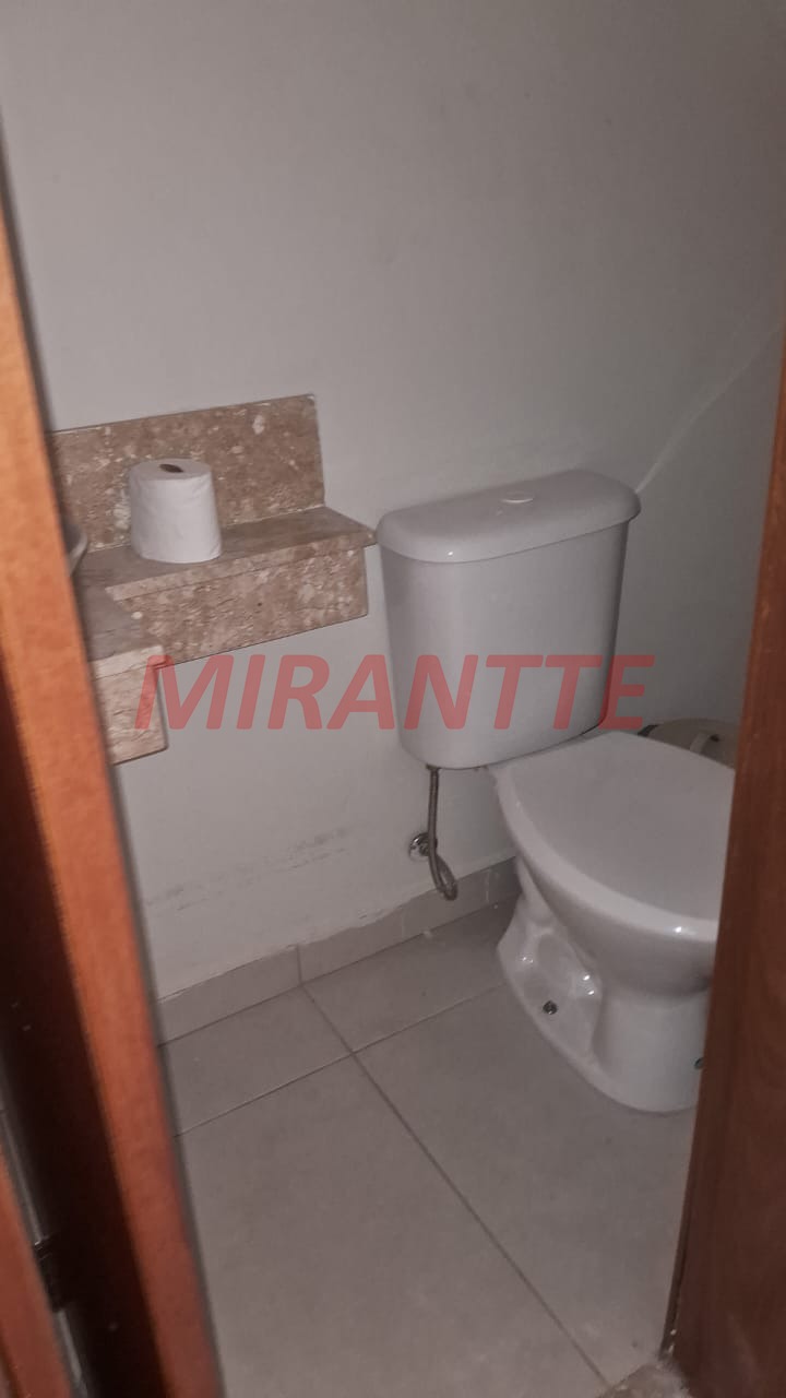 Sobrado de 62m² com 2 quartos em Vila Nilo