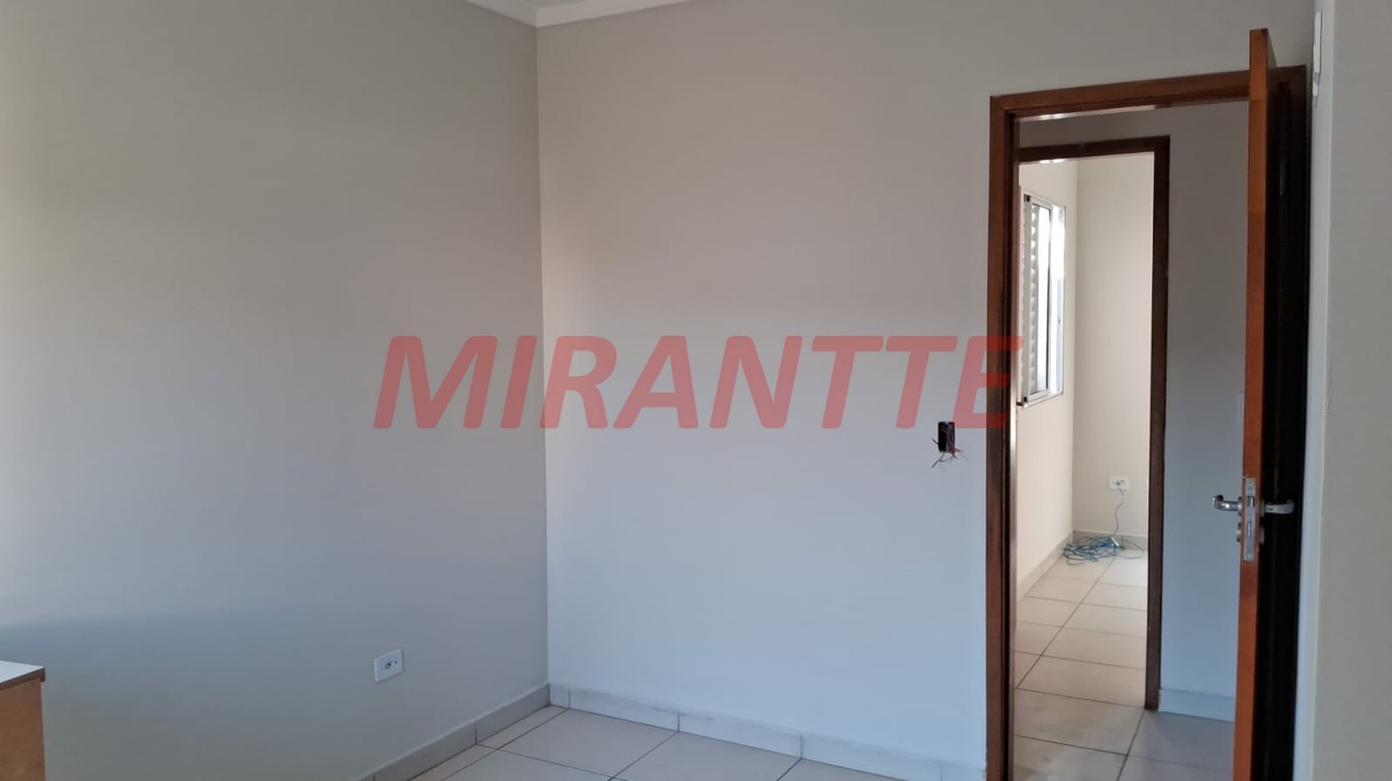 Sobrado de 62m² com 2 quartos em Vila Nilo