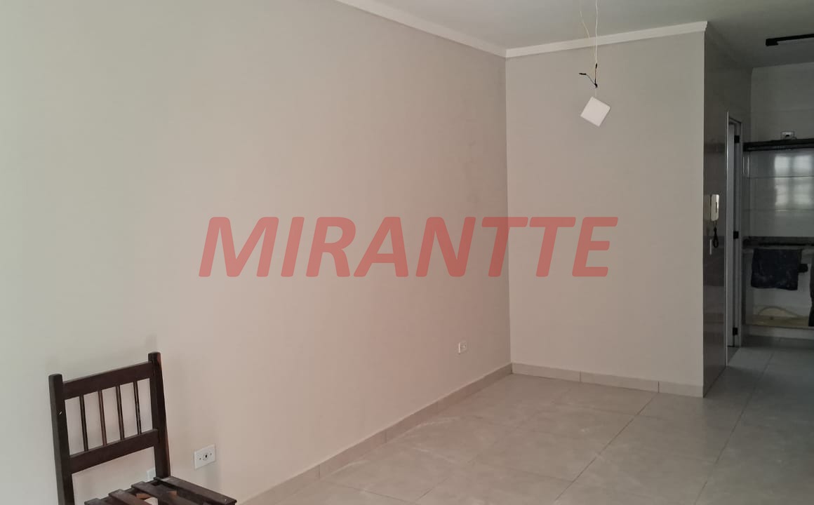 Sobrado de 62m² com 2 quartos em Vila Nilo